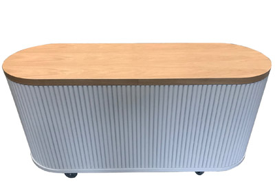 Loungeserie Elversberg Sitzbank mit integrierten Tischen und Theke abschließbar und mit Rollen