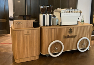 Aluminium Klapptheke Empfamgstheke Modultheke Eiche furniert Streifen